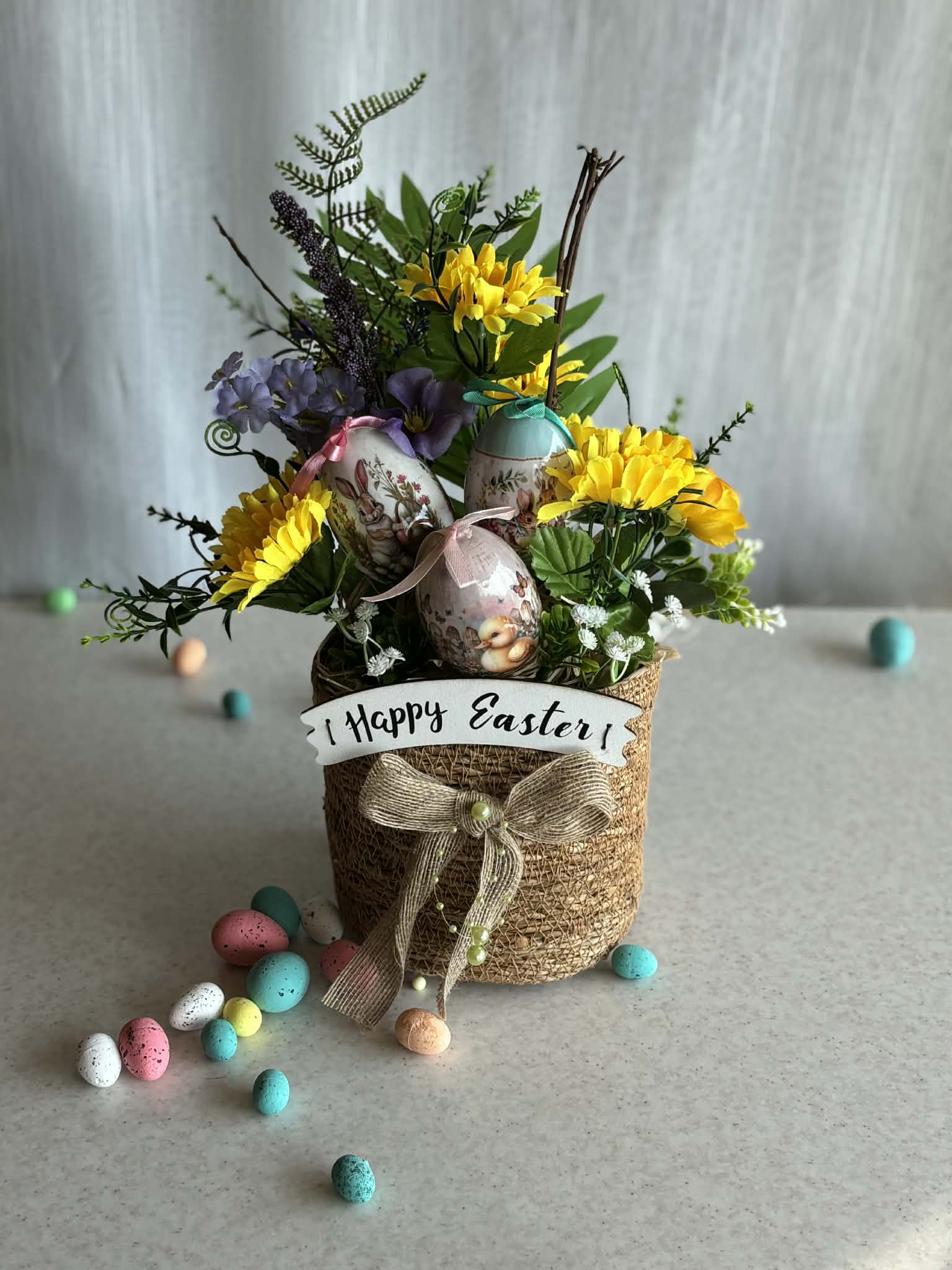 Декоративна великденска кашпа